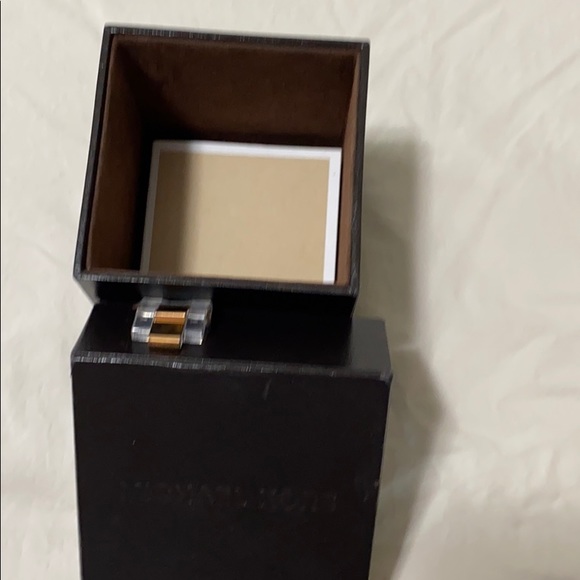 Watch - Picture 2 of 8